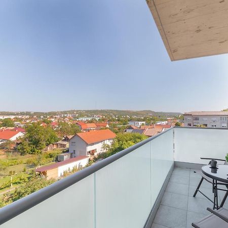 Vancouver Flat Oradea Eksteriør billede