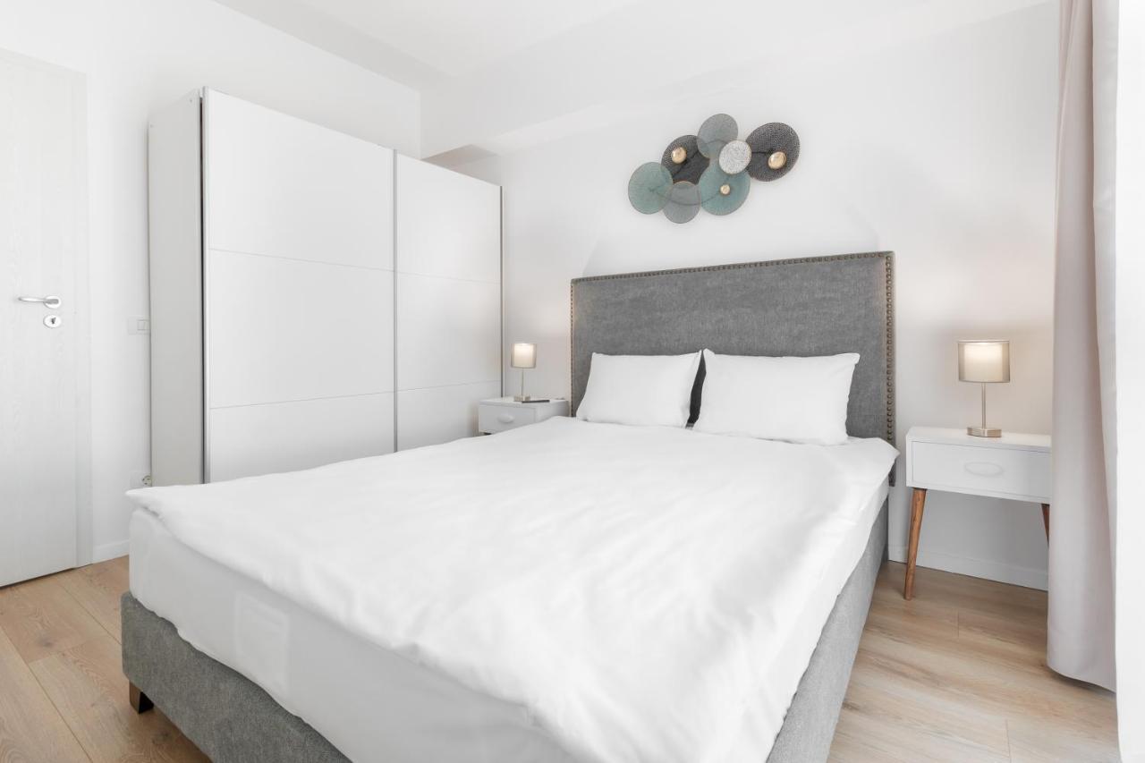 Vancouver Flat Oradea Eksteriør billede